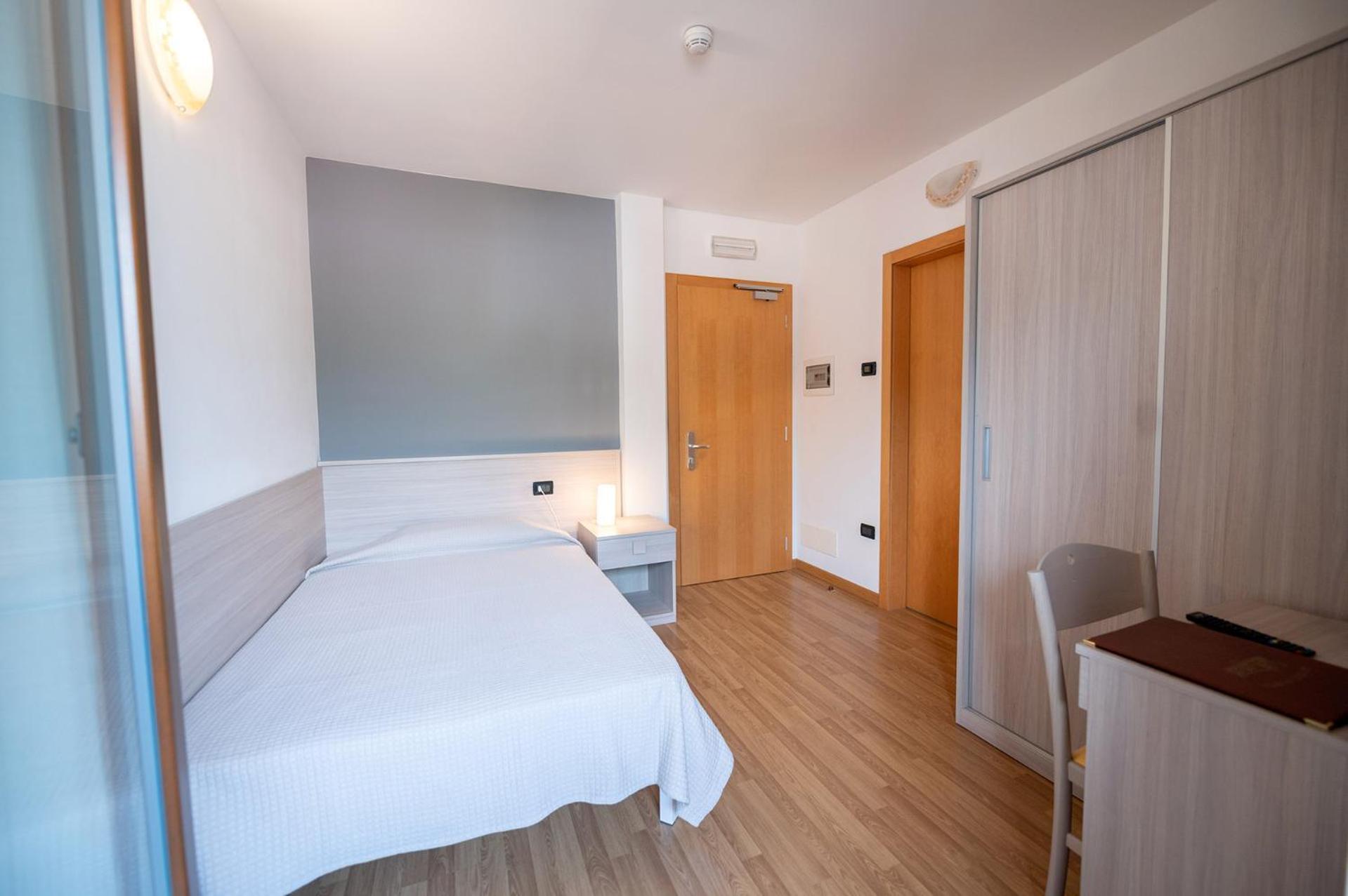 Hotel Posta Comano Terme Buitenkant foto