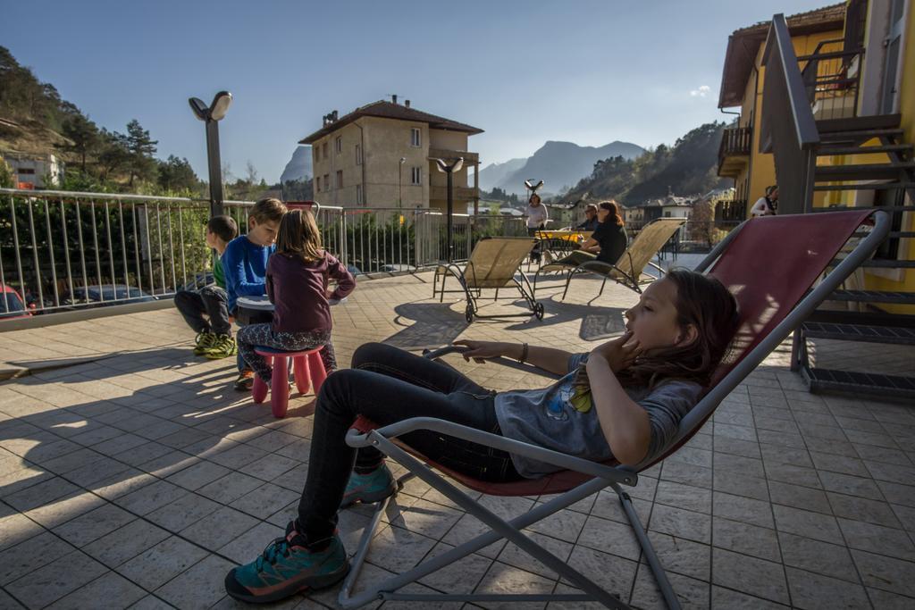 Hotel Posta Comano Terme Buitenkant foto